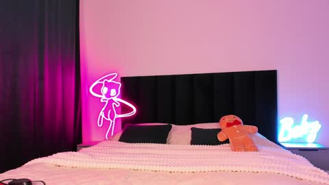 Emi online show from 12-20-24, 02:08