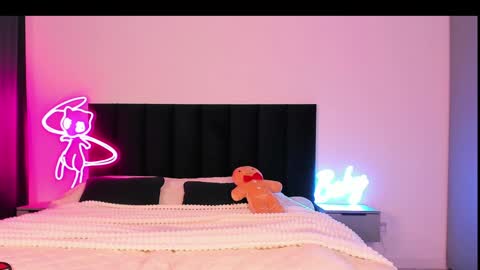 Emi online show from 12-28-24, 03:04