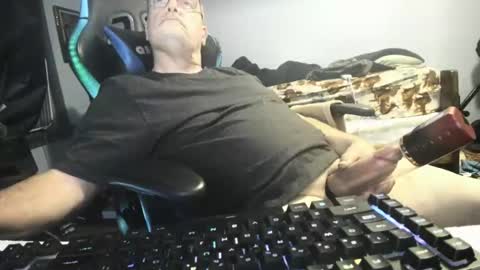 wowsers2022 online show from 10-15-25, 08:14