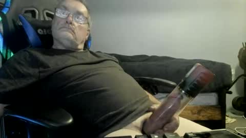 Snapshot of wowsers2022 chatting on 11-08-25, 04:23 wowsers2022 online show from 11-08-25, 04:23