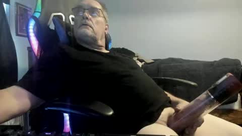 Snapshot of wowsers2022 chatting on 11-11-25, 07:36 wowsers2022 online show from 11-11-25, 07:36