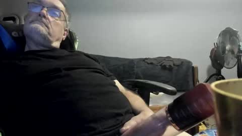 Snapshot of wowsers2022 chatting on 12-16-25, 08:08 wowsers2022 online show from 12-16-25, 08:08