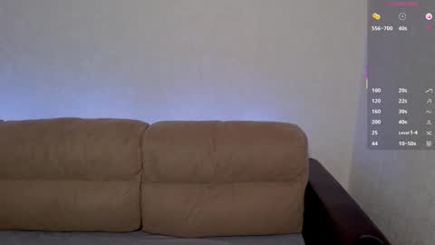 Snapshot of wowsugar chatting on 11-08-25, 01:17 Eva online show from 11-08-25, 01:17