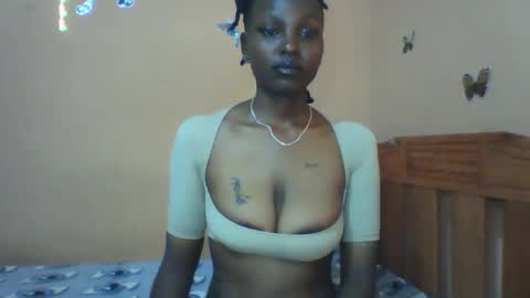 Snapshot of wren_7 chatting on 11-19-25, 09:31 wren 7 online show from 11-19-25, 09:31