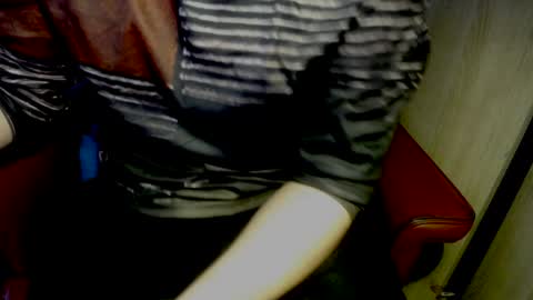 Snapshot of wrix chatting on 01-02-25, 12:57 wrix online show from 01-02-25, 12:57