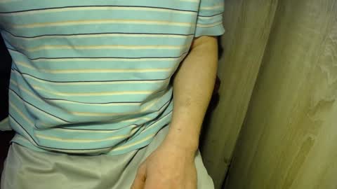 Snapshot of wrix chatting on 01-25-25, 12:37 wrix online show from 01-25-25, 12:37