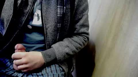 Snapshot of wrix chatting on 02-14-25, 09:03 wrix online show from 02-14-25, 09:03