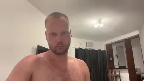 Snapshot of wsvogel chatting on 03-06-25, 10:36 joejoe online show from 03-06-25, 10:36