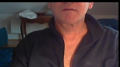 Snapshot of wuki123 chatting on 02-12-25, 02:32 Wuki online show from 02-12-25, 02:32