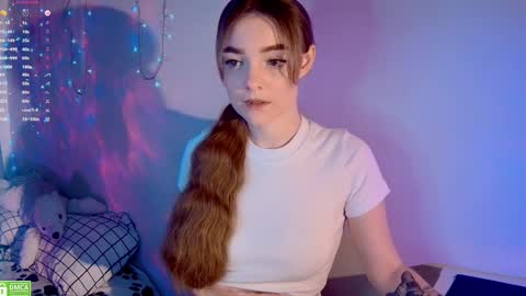 Snapshot of wxiuixw chatting on 12-08-24, 06:50 Sonya online show from 12-08-24, 06:50