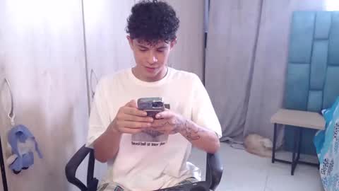 wyatt online show from 01-12-25, 09:08