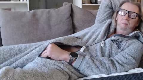 Snapshot of wyattearp64 chatting on 11-20-25, 11:21 WyattEarp64 online show from 11-20-25, 11:21