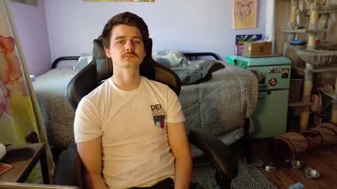 Wyatt online show from 11-06-25, 08:21