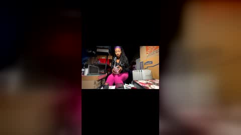 Snapshot of wynterheat chatting on 01-07-26, 01:02 Wynter Heat online show from 01-07-26, 01:02