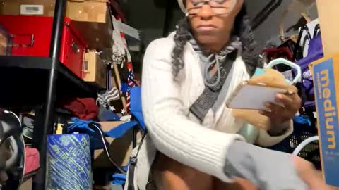 Snapshot of wynterheat chatting on 02-12-26, 12:55 Wynter Heat online show from 02-12-26, 12:55