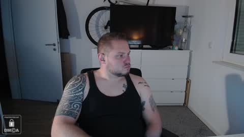 x19marco93x online show from 12-05-24, 06:33