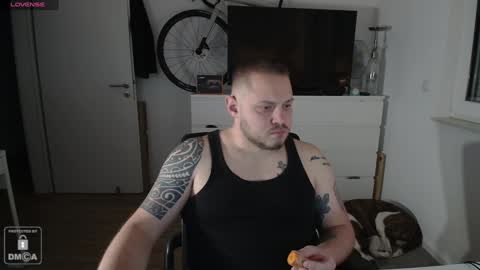 x19marco93x online show from 01-03-25, 02:51