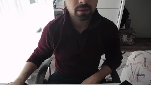 Snapshot of x_____0_____x chatting on 10-07-25, 11:18 Mr. Lonely online show from 10-07-25, 11:18