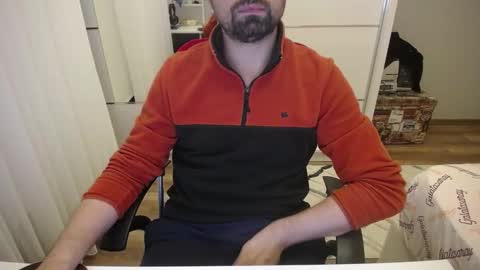 Snapshot of x_____0_____x chatting on 11-10-25, 11:48 Mr. Lonely online show from 11-10-25, 11:48