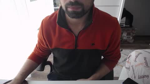 Snapshot of x_____0_____x chatting on 11-11-25, 11:54 Mr. Lonely online show from 11-11-25, 11:54