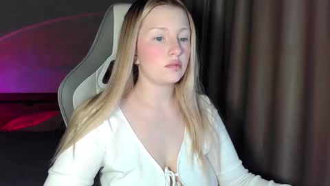 Snapshot of x__ivy_x chatting on 02-07-26, 03:49 eva online show from 02-07-26, 03:49