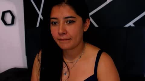 Snapshot of x_adeline_ chatting on 10-29-25, 03:36 Adeline online show from 10-29-25, 03:36