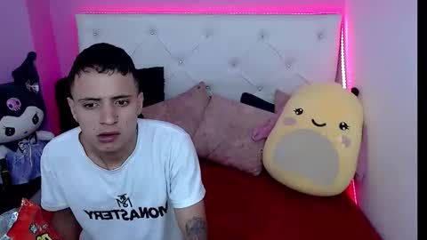 x_kikke_x online show from 10-06-25, 01:08