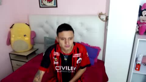 x_kikke_x online show from 10-13-25, 01:44