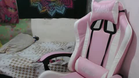 x_lexi_x online show from 01-12-25, 09:40