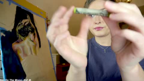 Lily online show from 01-04-25, 09:41