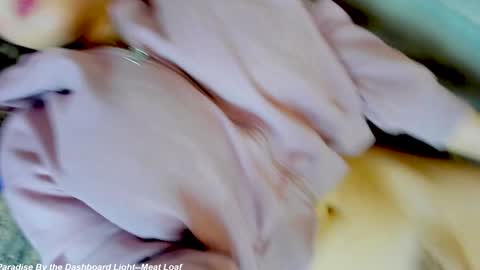 Lily online show from 01-20-25, 11:54