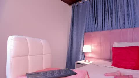 x_milu online show from 02-14-25, 05:57