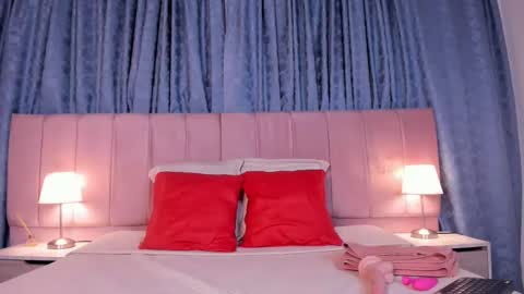 x_milu online show from 02-25-25, 06:31