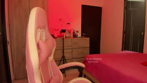     s  s      s   online show from 04-25-26, 02:14