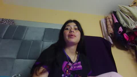 Snapshot of x_nyokoo chatting on 02-12-25, 01:30 My other accont x nyoko online show from 02-12-25, 01:30