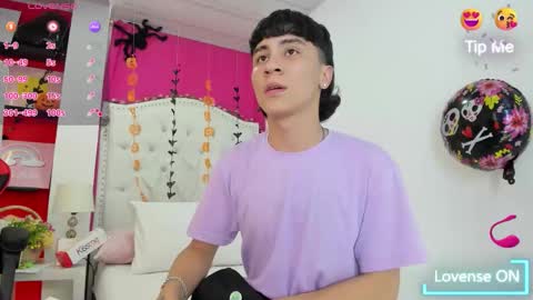 xaanderGrey online show from 10-19-25, 07:14