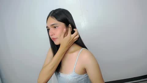 Snapshot of xairah_doux chatting on 05-15-26, 11:56 xairah_doux online show from 05-15-26, 11:56