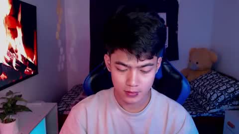 Prince Aldrian  online show from 03-11-25, 12:22