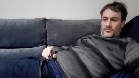 xalegarmax online show from 12-17-24, 10:22