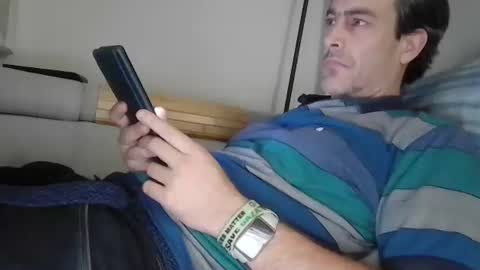 xalegarmax online show from 10-21-25, 10:21