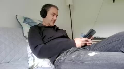 xalegarmax online show from 04-07-26, 10:48