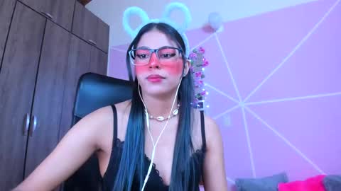 Snapshot of xallysonx_ chatting on 03-04-25, 11:40 XALLYSONX online show from 03-04-25, 11:40