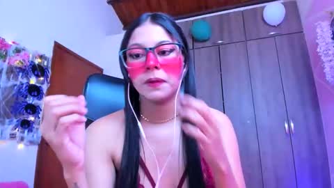 Snapshot of xallysonx_ chatting on 10-06-25, 11:29 XALLYSONX online show from 10-06-25, 11:29