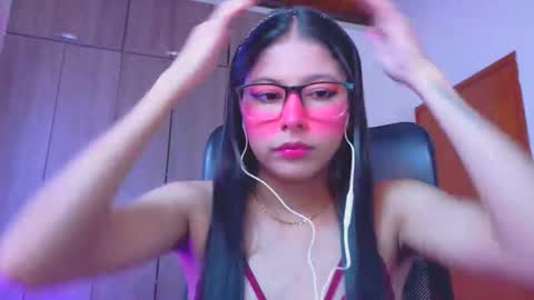 Snapshot of xallysonx_ chatting on 06-07-26, 11:58 XALLYSONX online show from 06-07-26, 11:58