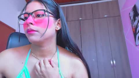 Snapshot of xallysonx_ chatting on 06-09-26, 11:55 XALLYSONX online show from 06-09-26, 11:55