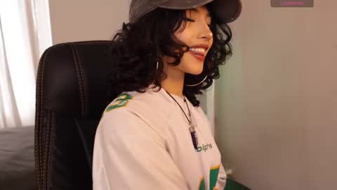 xami online show from 09-10-25, 01:00