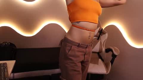 xami online show from 09-26-25, 01:04