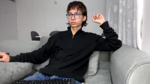 Xam online show from 02-26-25, 06:04