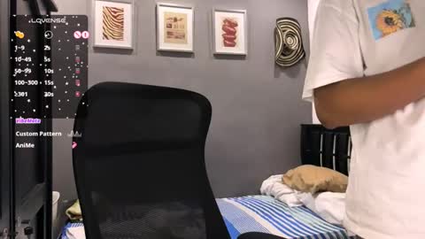 Snapshot of xander_bonnet1 chatting on 01-29-25, 03:47 Xander bonnet online show from 01-29-25, 03:47