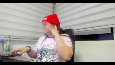 xander_taylor_ online show from 10-17-25, 05:21